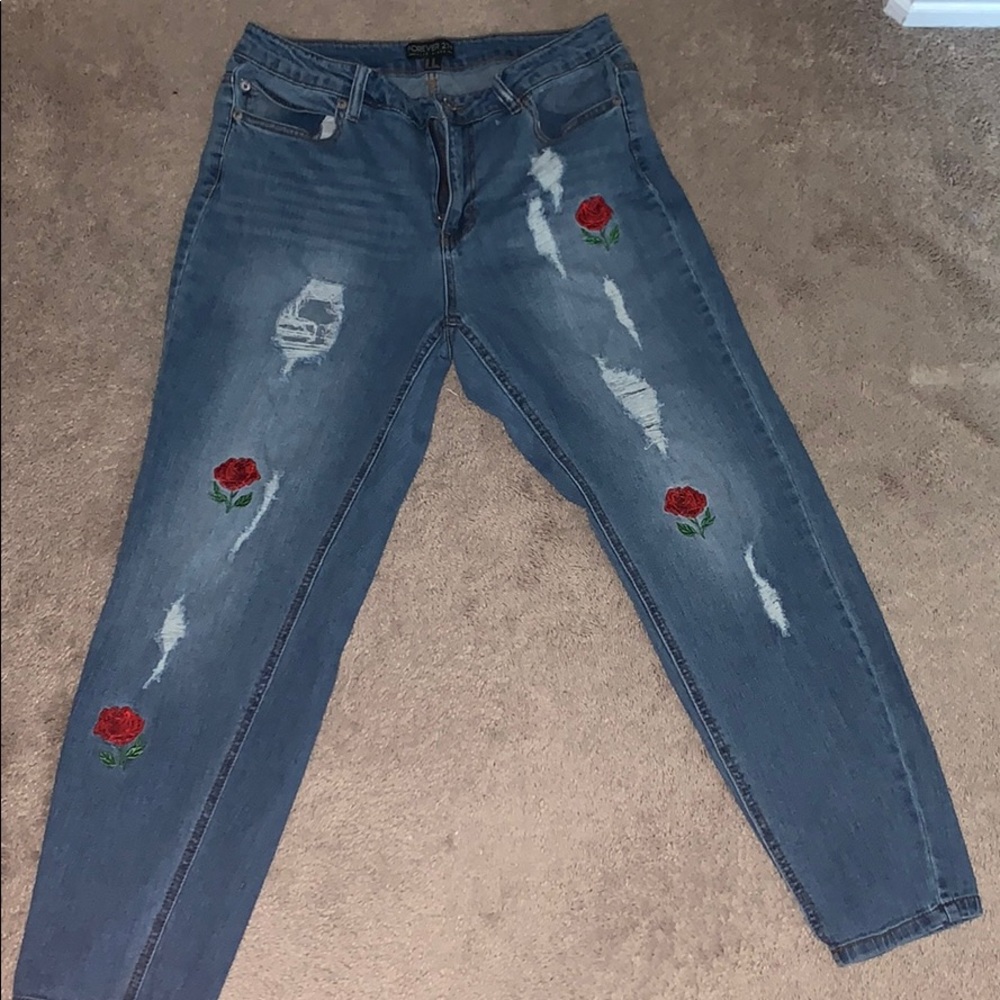 mom jeans with rose embroidery!!